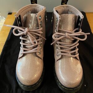 Girls Dr Martens 1460 J POWDER PINK boots